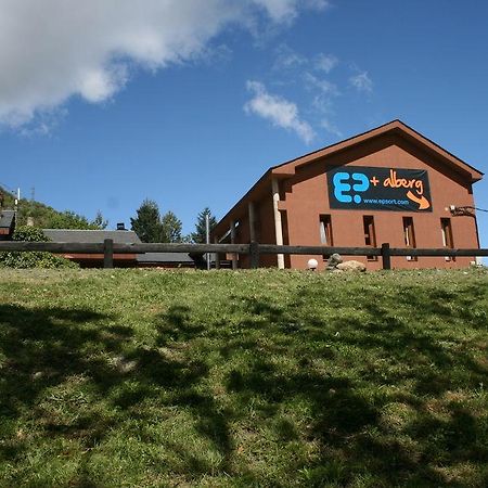 Alberg Escola De Piraguisme De Сорт Екстериор снимка